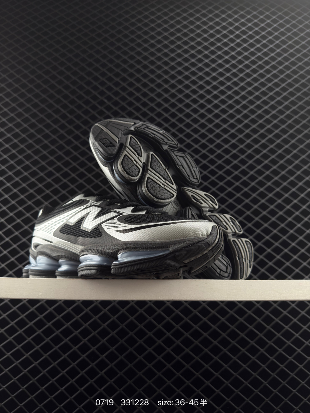 New Balance NB U2000CZA